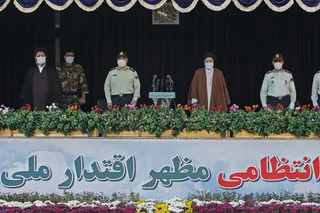 اقتدار با خشونت و نرمی و مهربانی با ضعف نشان دادن متفاوت است/ پلیس مردمی و مقتدر که با روش‌های قانونمند با قانون شکنان مقابله می‌کند مورد حمایت دستگاه قضایی است/ باید مقتدرانه مقابل سارقان سابقه دار، قاچاقچیان و اشرار ایستاد