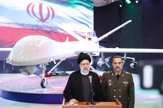 تصاویر رونمایی از پهپاد «مهاجر 10» و الحاق انبوه موشک های راهبردی به نیروهای مسلح
