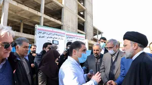 تصاویر بازدید رئیس جمهور از پروژه بیمارستان در حال احداث شهدای هفتم تیر شهر ری