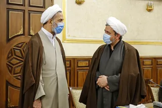 پاسداشت حضور مردم در مراسم ۲۲ بهمن، تشکر عملی و خدمت صادقانه به آنهاست/ مردم نباید در خرید کالاهای اساسی و مورد نیاز خود، دغدغه قیمت‌های بازار را داشته باشند