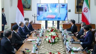 تصاویر ورود رئیس جمهور به جاکارتا