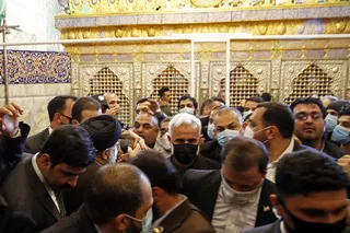 آیت الله رئیسی حرم امامین کاظمین را زیارت کرد