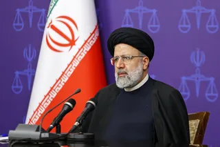 تریبون‌های عمومی باید محل امیدآفرینی و نشان از انسجام و آهنگ واحد در کشور باشد/ محل «طرح» و «حل» مسائل اختلافی، جلسات خصوصی است نه‌تریبون‌های عمومی