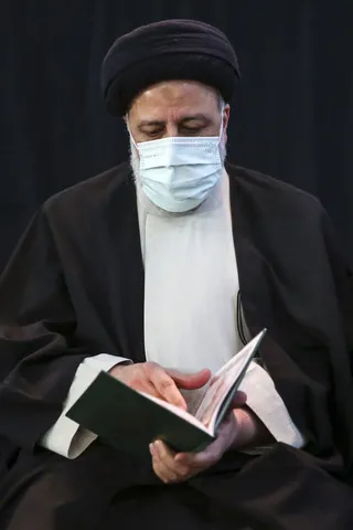 تصاویر حضور درمراسم بزرگداشت آیت الله محمدی ری شهری