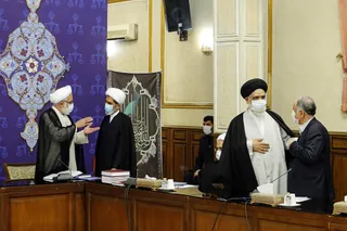 اربعین پیام پیروزی جریان مقاومت بر سازش و تسلیم است/ «جنگ اقتصادی» سال هاست به کشور ما تحمیل شده اما آنچه جلوی قلدری دشمن را می‌گیرد «اقتدار» است/ نیروی انتظامی اجازه ندهد محلات و کوچه‌ها جولانگاه اشرار شود