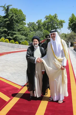تصاویر استقبال رسمی رئیس جمهور از امیر قطر