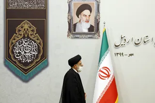 قداست دستگاه قضا در گرو صدور آرا و احکام قضایی مبتنی بر شرع است/ همکاران دستگاه قضا مراقب باشند به جای برطرف کردن دغدغه مردم بر رنج آنها نیفزایند/ مثل صاحبخانه برای رفع مشکلات و کاستی‌های قوه قضاییه تلاش کنیم