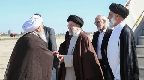 آیت‌الله رئیسی وارد آبادان شد