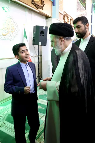 نشست رمضانی با جمعی از خیرین