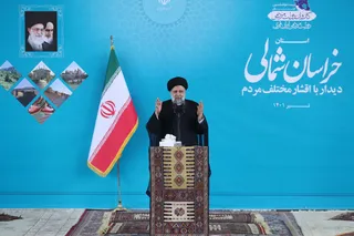 تصاویر دیدار رئیس جمهور با اقشار مختلف مردم خراسان شمالی