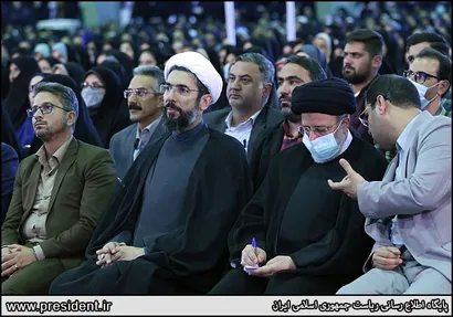 تصاویر آئین بزرگداشت مقام معلم