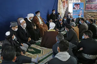 کارگروه تعیین شده در استان کرمانشاه حداکثر ظرف یک ماه طرح خود را برای ساماندهی موضوع کوله‌بری ارائه کند