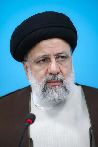 نشست با فعالان عرصه تولید و اقتصاد مردمی