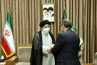 تصاویر دیدار با خانواده شهدای انقلاب اسلامی، دفاع مقدس و مدافع حرم استان خراسان رضوی
