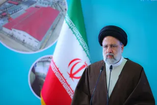 تصاویر آغاز بهره‌برداری رسمی از ۱۵ طرح بزرگ آب و برق در استان بوشهر