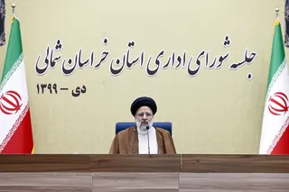 حمایت از مدیران شجاع و ریسک پذیر را که به دنبال بی اثر کردن تحریم‌ها هستند، وظیفه خود می‌دانیم