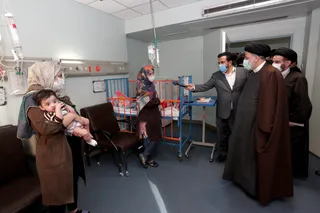 تصاویرحضور رئیس جمهور در بیمارستان شهید رحیمی خرم آباد