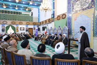 نشست با جمعی از علما و روحانیون