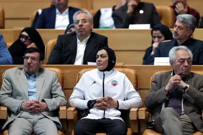 آیین تجلیل از قهرمانان و مدال آوران