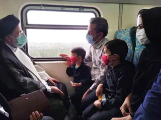 تصاویر سفر به استان البرز با قطار شهری