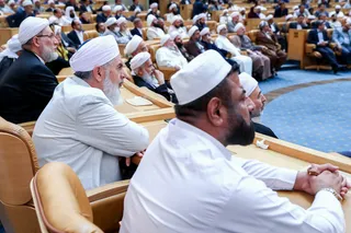تصاویر نشست علما و نخبگان اهل سنت سراسر کشور با رئیس جمهور