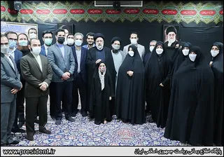 تصاویر  دیدار آیت‌الله رئیسی با جمعی از فرزندان و خانواده شهدا