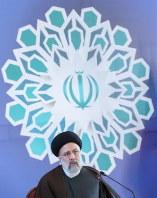 تصاویر گردهمایی روسای نمایندگی های ایران در کشورهای همسایه