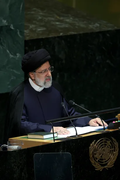 تصاویر سخنرانی رئیس جمهور در هفتاد و هشتمین نشست مجمع عمومی سازمان ملل