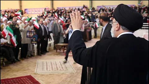 فیلم دیدار رئیس جمهور با اقشار مختلف مردم خراسان شمالی