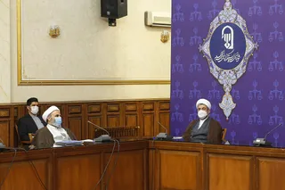 محوریت ائمه جمعه و مساجد برای جمع آوری کمک‌های مومنانه در دوران شیوع کرونا گواهی بر پناهگاه بودن مساجد است
