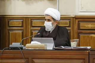 تریبون‌های عمومی باید محل امیدآفرینی و نشان از انسجام و آهنگ واحد در کشور باشد/ محل «طرح» و «حل» مسائل اختلافی، جلسات خصوصی است نه‌تریبون‌های عمومی