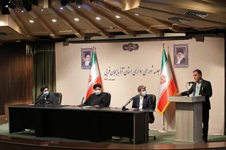 نمایندگان مجلس باید در اصلاح ماده ۱۰۰ اقدامات مقتضی را انجام دهند/ ساماندهی بازارچه‌های مرزی و وضعیت کوله بری و پیله وری یک ضرورت اجتناب ناپذیر است