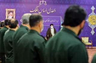 سپاه در هر عرصه ای که ورود کرده خوش درخشیده است/ نقش میدانی و مستشاری سپاه در خنثی سازی توطئه‌ها و فتنه‌های داخلی و خارجی بسیار بارز است/ فعالیت‌هایی که سپاه در جهت تسهیل زندگی مردم و کمک‎های مومنانه انجام می‎‌دهد در جهت رسالت سپاه است