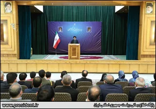 تصاویر دیدار ایرانیان مقیم ترکمنستان با رئیس جمهور