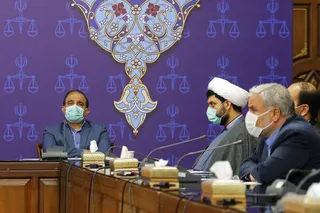 تهدید امنیت غذایی مردم توسط سوداگران و سودجویان جنایت علیه مردم است/ همکاران دستگاه قضایی و نیروهای سپاه به عنوان حافظان دریا باید با صید‌ترال با قاطعیت برخورد کنند