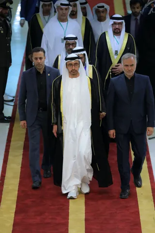 ادای احترام مقامات کشورها به مقام رئیس جمهور شهید و همراهان