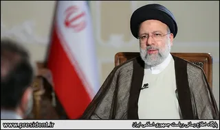 تصاویر گفتگوی تلویزیونی آیت الله رئیسی با مردم