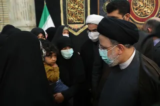 تصاویر دیدار صمیمانه با خانواده شهدای دفاع مقدس و مدافع حرم