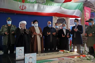 کارگروه تعیین شده در استان کرمانشاه حداکثر ظرف یک ماه طرح خود را برای ساماندهی موضوع کوله‌بری ارائه کند