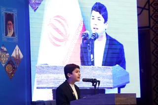 تصاویر دیدار رئیس جمهور با نخبگان ، علماء ، خانواده شهدا ، ایثارگران و جمعی از اقشار مختلف مردم