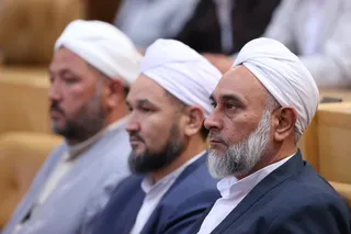 تصاویر نشست علما و نخبگان اهل سنت سراسر کشور با رئیس جمهور