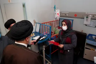 تصاویرحضور رئیس جمهور در بیمارستان شهید رحیمی خرم آباد