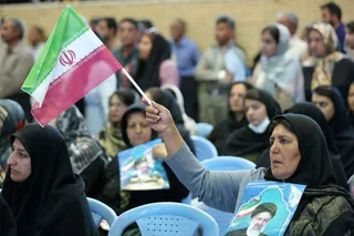 تصاویر سخنرانی در جمع اقشار مختلف مردم سقز