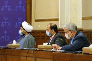 تهدید امنیت غذایی مردم توسط سوداگران و سودجویان جنایت علیه مردم است/ همکاران دستگاه قضایی و نیروهای سپاه به عنوان حافظان دریا باید با صید‌ترال با قاطعیت برخورد کنند