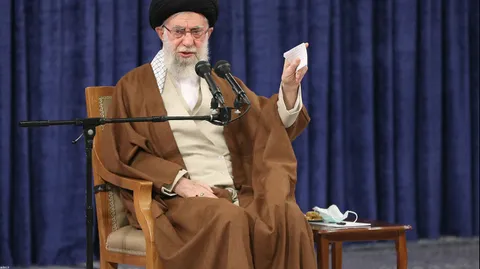 تصاویر دیدار اعضای شورای عالی انقلاب فرهنگی با رهبر معظم انقلاب