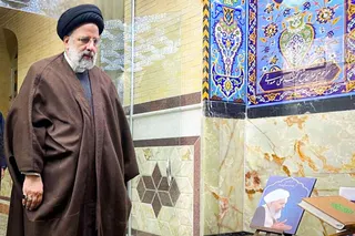 تصاویر حضور بر سر مزار شهید آیت‌الله صدوقی