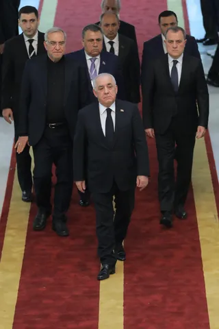 ادای احترام مقامات کشورها به مقام رئیس جمهور شهید و همراهان