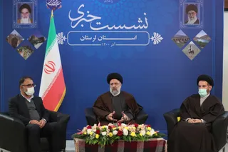 تصاویر رئیس جمهور در نشست خبری استان لرستان