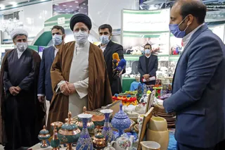 رونق و جهش تولید داروی همه دردهای جامعه است/ اشتغالزایی و کاهش فقر از مهم‌ترین راه‌های پیشگیری از وقوع جرم است/ اشتغالزایی با اتکا به توان داخلی پاسخ محکم به کسانی است که چشم به بیگانه دوخته اند و منافع مردم را به تحولات بیرون مرزها گره زده اند