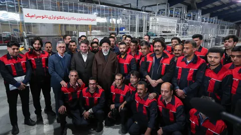 تصاویر جشن احیا ۷۶ واحد صنعتی در استان یزد و بازدید از کارخانه احیا شده رادیاتورسازی
